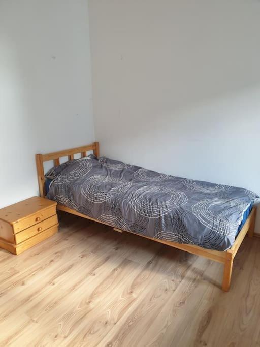 Schoene 2 Zimmer Wohnung Im Herzen Von Gleisdorf Kültér fotó
